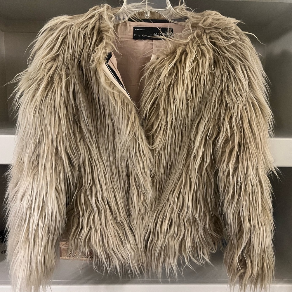 Zara Beige Faux Fur Jacket